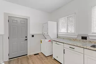 5 Conyers St, Greenville, SC 29609 - Photo 14