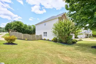 1 Mill Valley Ct, Taylors, SC 29687 - Photo 4
