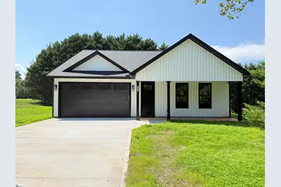 1044 W 11 Highway, Chesnee, SC 29323 - Photo 1