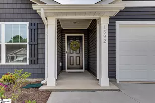 1592 Martingale Wy, Roebuck, SC 29376 - Photo 2