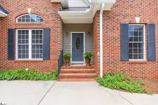 16 Shannon Ridge Ct, Greenville, SC 29615 - Photo 2