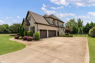 222 New Castle Dr, Duncan, SC 29334 - Photo 2