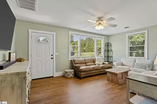 1902 Old Parker Rd, Greenville, SC 29609 - Photo 2