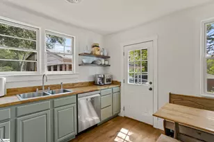 1902 Old Parker Rd, Greenville, SC 29609 - Photo 6