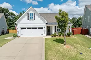 556 Backacre Ct, Greer, SC 29651 - Photo 1