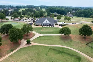 383 Island Green Ln, Inman, SC 29349 - Photo 4