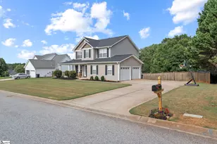 112 Rustcraft Dr, Greer, SC 29651 - Photo 2