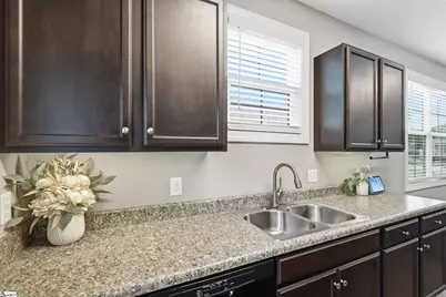 505 W D Avenue, Easley, SC 29640 - Photo 8