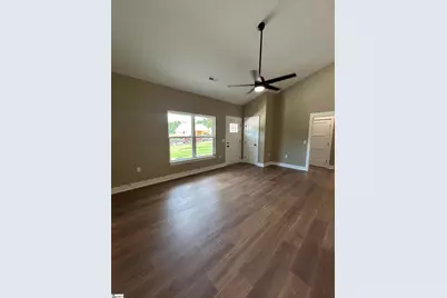 147 Stevenson Drive, Belton, SC 29627 - Photo 4