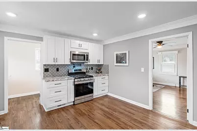 204 Greenacre Road, Greenville, SC 29607 - Photo 22