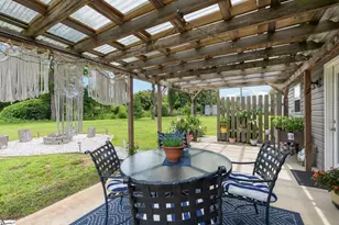 7607 S Old Laurens Rd, Gray Court, SC 29645 - Photo 24