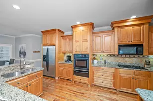 127 Warren Dr, Easley, SC 29640 - Photo 14