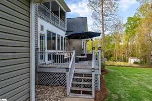 127 Warren Dr, Easley, SC 29640 - Photo 8