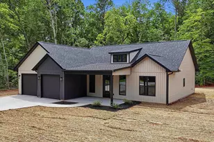 2835 Melvin Hill Rd, Campobello, SC 29322 - Photo 2