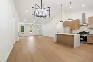 2835 Melvin Hill Rd, Campobello, SC 29322 - Photo 12