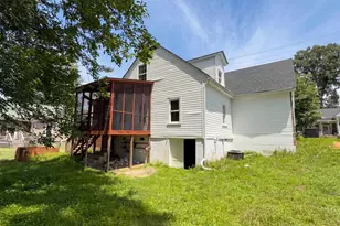 202 E Centennial St, Clinton, SC 29325 - Photo 26