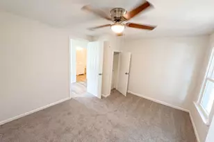 202 E Centennial St, Clinton, SC 29325 - Photo 12