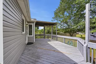 303 Jamie Ct, Boiling Springs, SC 29316 - Photo 18