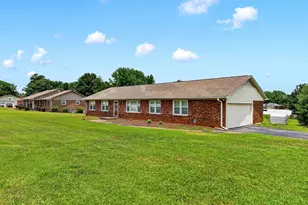 4067 Anderson Mill Rd, Spartanburg, SC 29301 - Photo 2