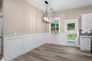 207 Eastview Dr, Pickens, SC 29671 - Photo 16