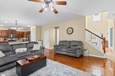 184 Heritage Point Drive, Simpsonville, SC 29681 - Photo 14