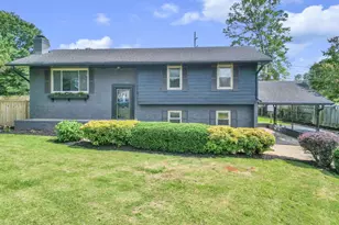 1 W Golden Strip Dr, Mauldin, SC 29662 - Photo 2