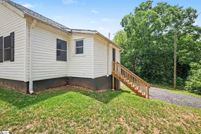 586 Hickory Drive, Startex, SC 29377 - Photo 16