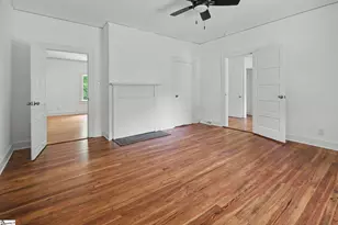 586 Hickory Dr, Startex, SC 29377 - Photo 10