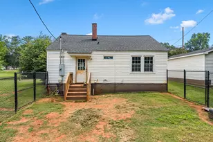 722 Syphrit Rd, Wellford, SC 28385 - Photo 20