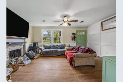 722 Syphrit Road, Wellford, SC 28385 - Photo 8