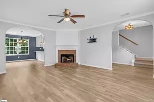 15 Crossview Dr, Simpsonville, SC 29680 - Photo 4