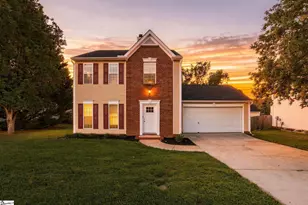 15 Crossview Dr, Simpsonville, SC 29680 - Photo 1
