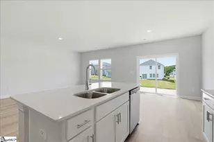 935 Rising Oak Ct, Spartanburg, SC 29301 - Photo 6