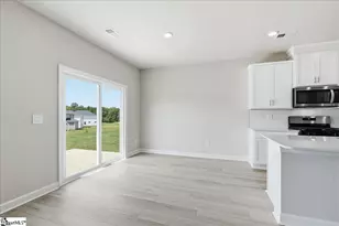 935 Rising Oak Ct, Spartanburg, SC 29301 - Photo 10