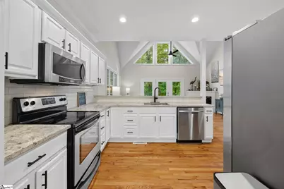 104 Benjamin Drive, Townville, SC 29689 - Photo 6