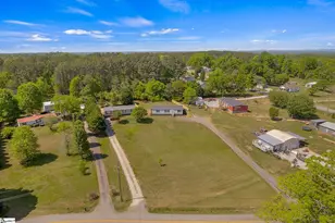 375 Griggs Rd, Six Mile, SC 29682 - Photo 32