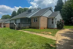 209 S Chancelor Dr, Simpsonville, SC 29681 - Photo 2