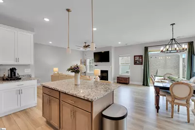 311 Hollenbeck Place, Greenville, SC 29607 - Photo 6