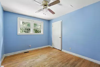 112 Vesta Drive, Greenville, SC 29611 - Photo 8