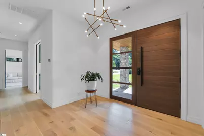 725 Bennett Street, Greenville, SC 29609 - Photo 6