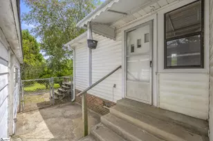 107 W Marion Rd, Greenville, SC 29617 - Photo 28