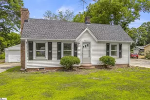 107 W Marion Rd, Greenville, SC 29617 - Photo 1