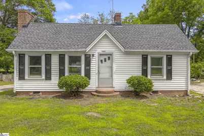 107 W Marion Road, Greenville, SC 29617 - Photo 2