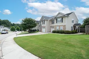 212 Marshland Ln, Greer, SC 29650 - Photo 2