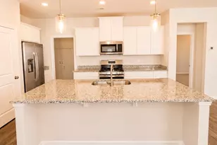 601 Poinsett Bridge Wy, Greenville, SC 29607 - Photo 4