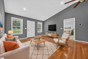 11 Julius Cir, Taylors, SC 29687 - Photo 8