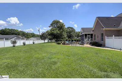 9 Montague Circle, Greenville, SC 29617 - Photo 4
