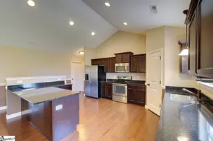 411 Shoreline Blvd, Boiling Springs, SC 29316 - Photo 16