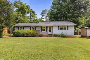 111 Faunawood Dr, Simpsonville, SC 29680 - Photo 1