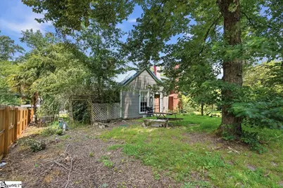 419 Academy Street, Laurens, SC 29360 - Photo 30